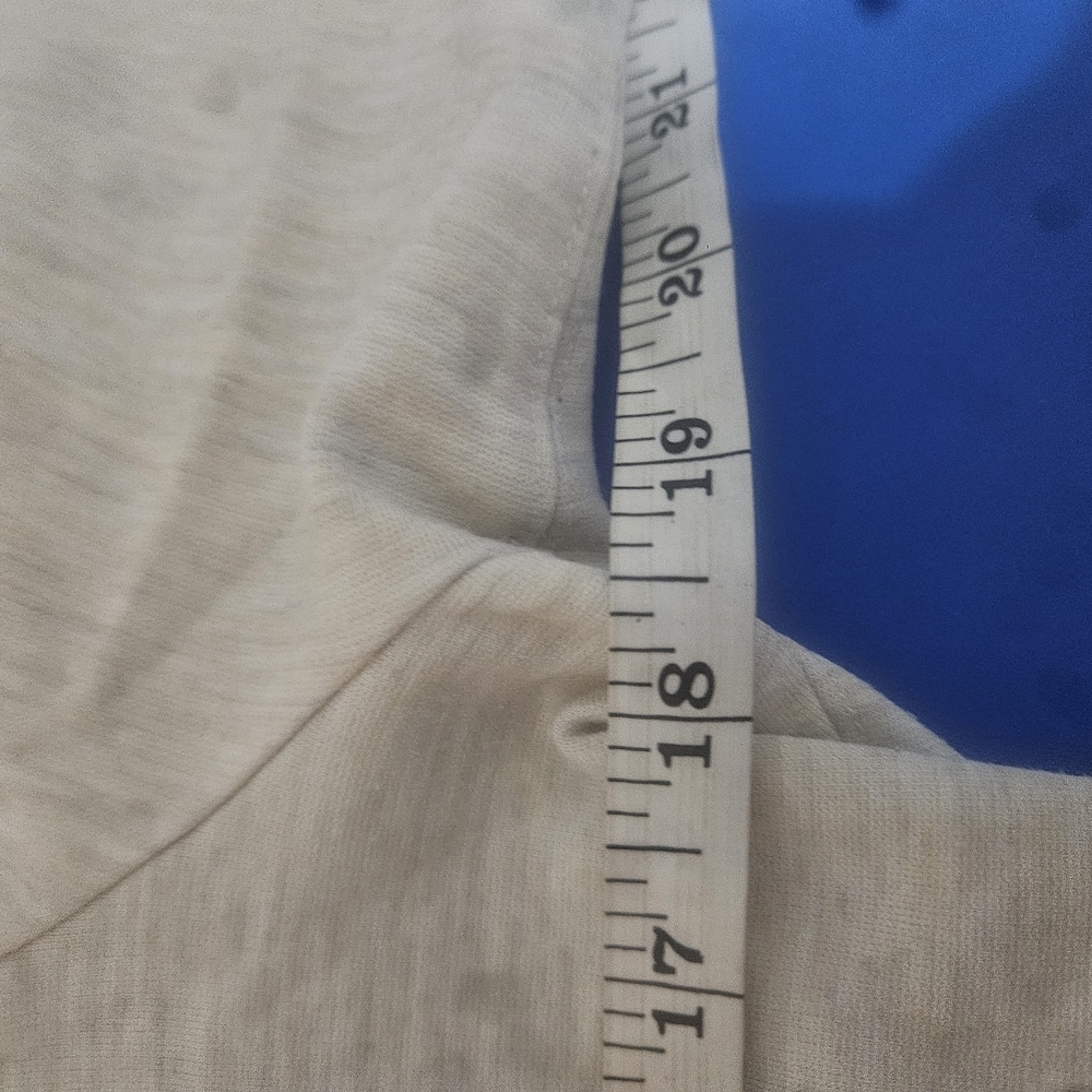 Club Monaco Women's Cream Shirt - Picture 4 of 4